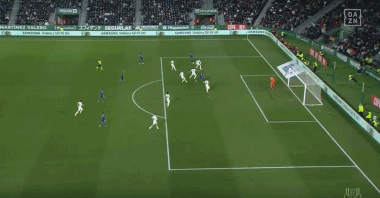 英媒：阿诺德已同意与皇马签约5年，有望获得超过22万镑周薪