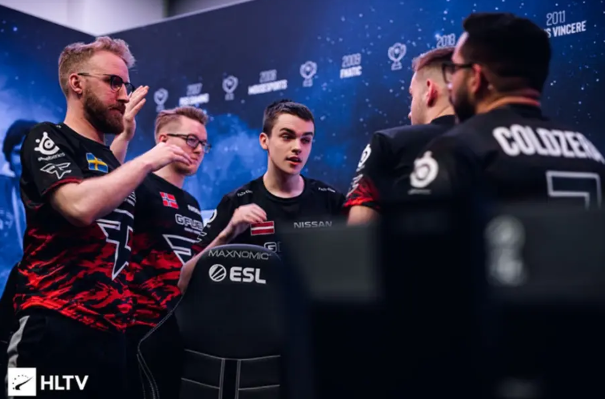 哥们每天早 哥们每天早