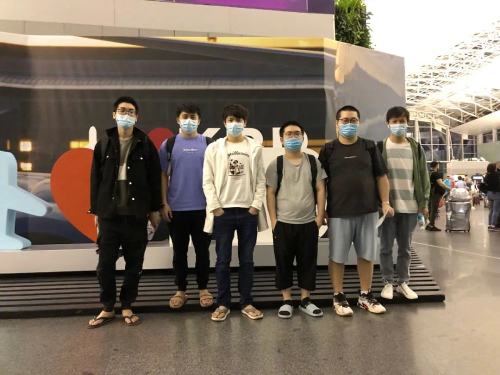 现作为唯一 现作为唯一